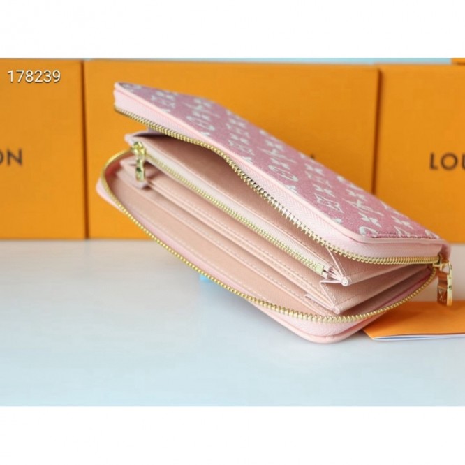 Louis Vuitton（ルイヴィトン）ジッピー・ウォレット M81182